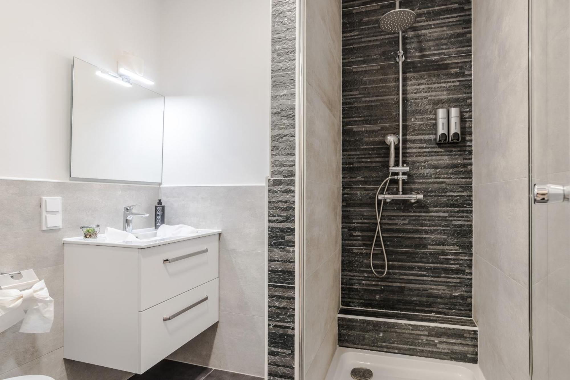 Hotel Montenegro Вормс Екстер'єр фото