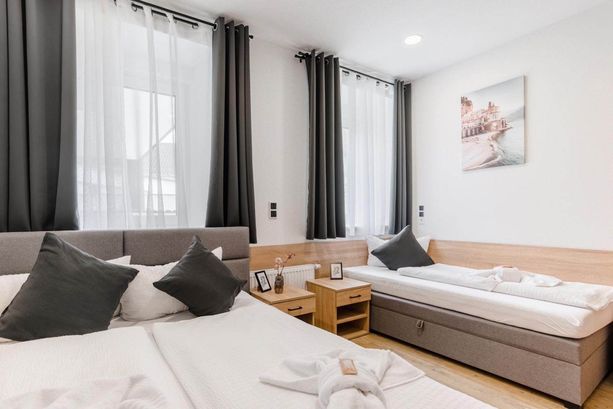 Hotel Montenegro Вормс Екстер'єр фото