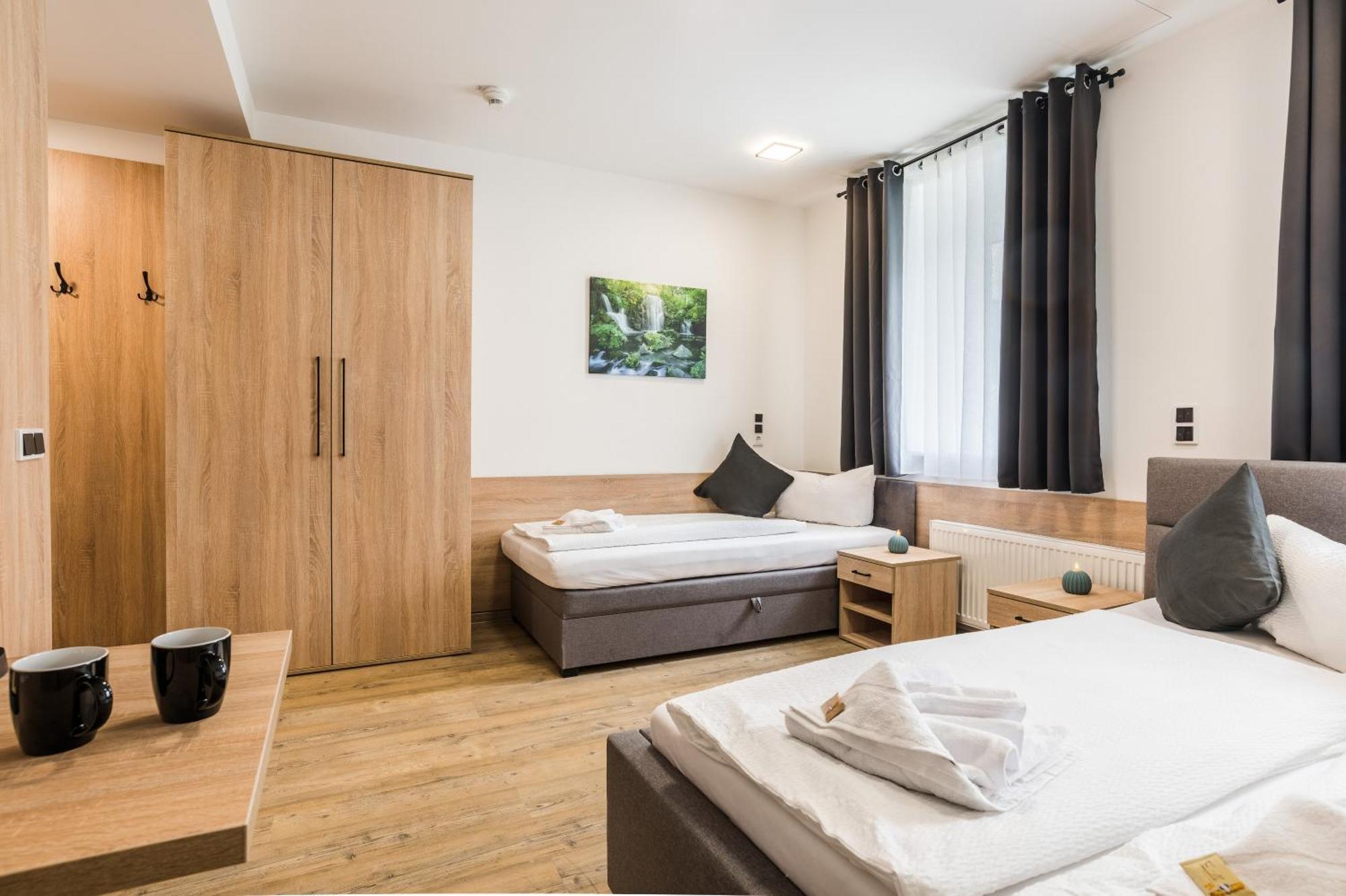Hotel Montenegro Вормс Екстер'єр фото