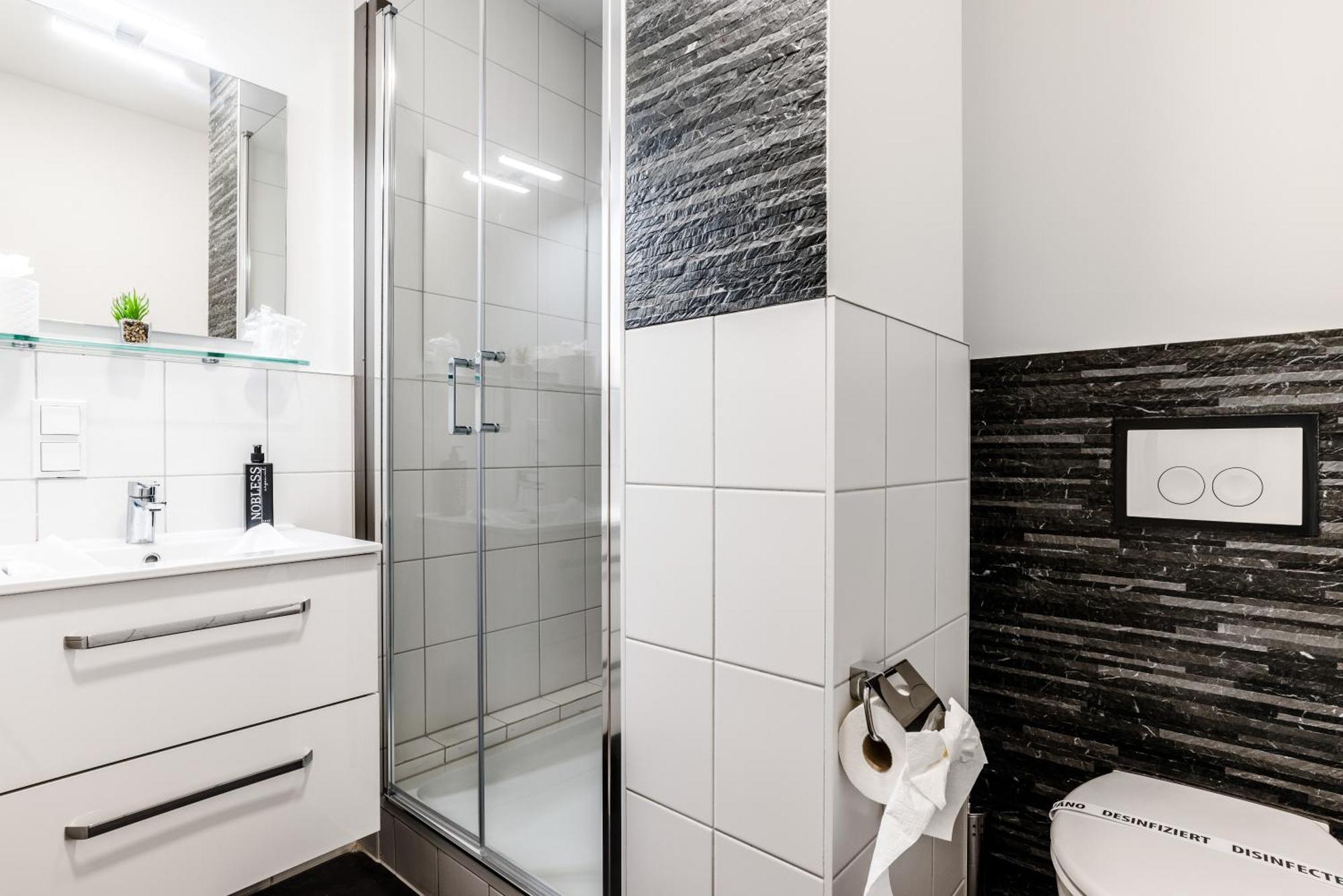 Hotel Montenegro Вормс Екстер'єр фото
