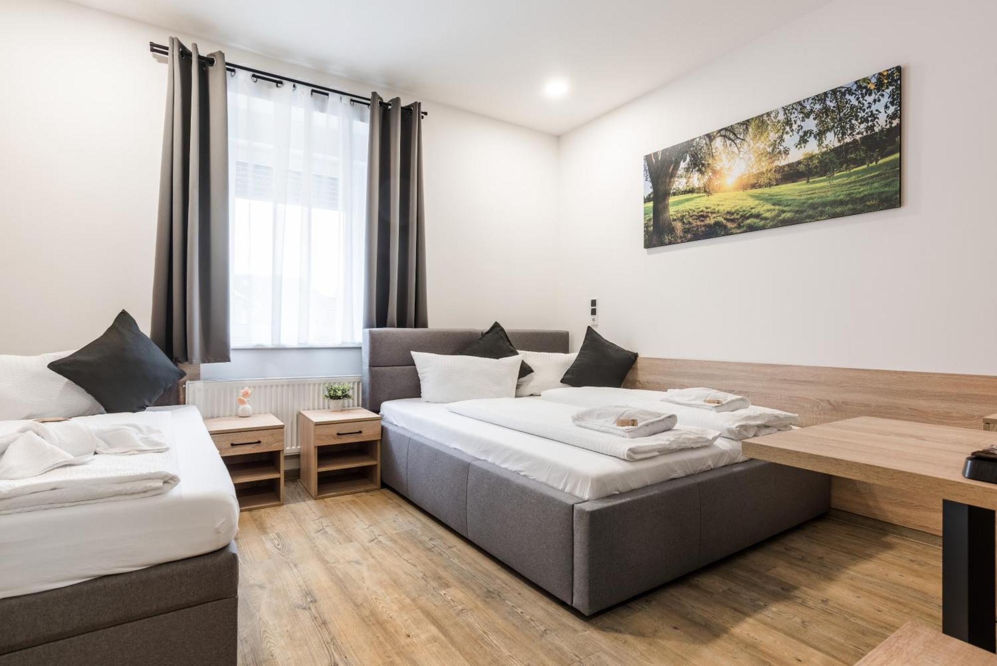 Hotel Montenegro Вормс Екстер'єр фото