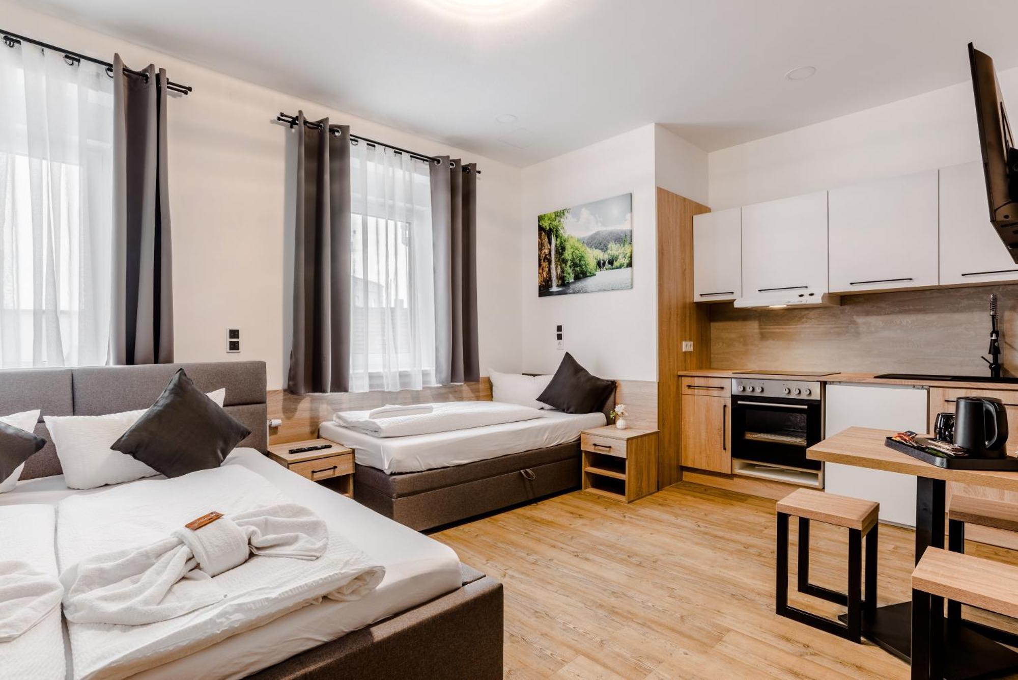 Hotel Montenegro Вормс Екстер'єр фото