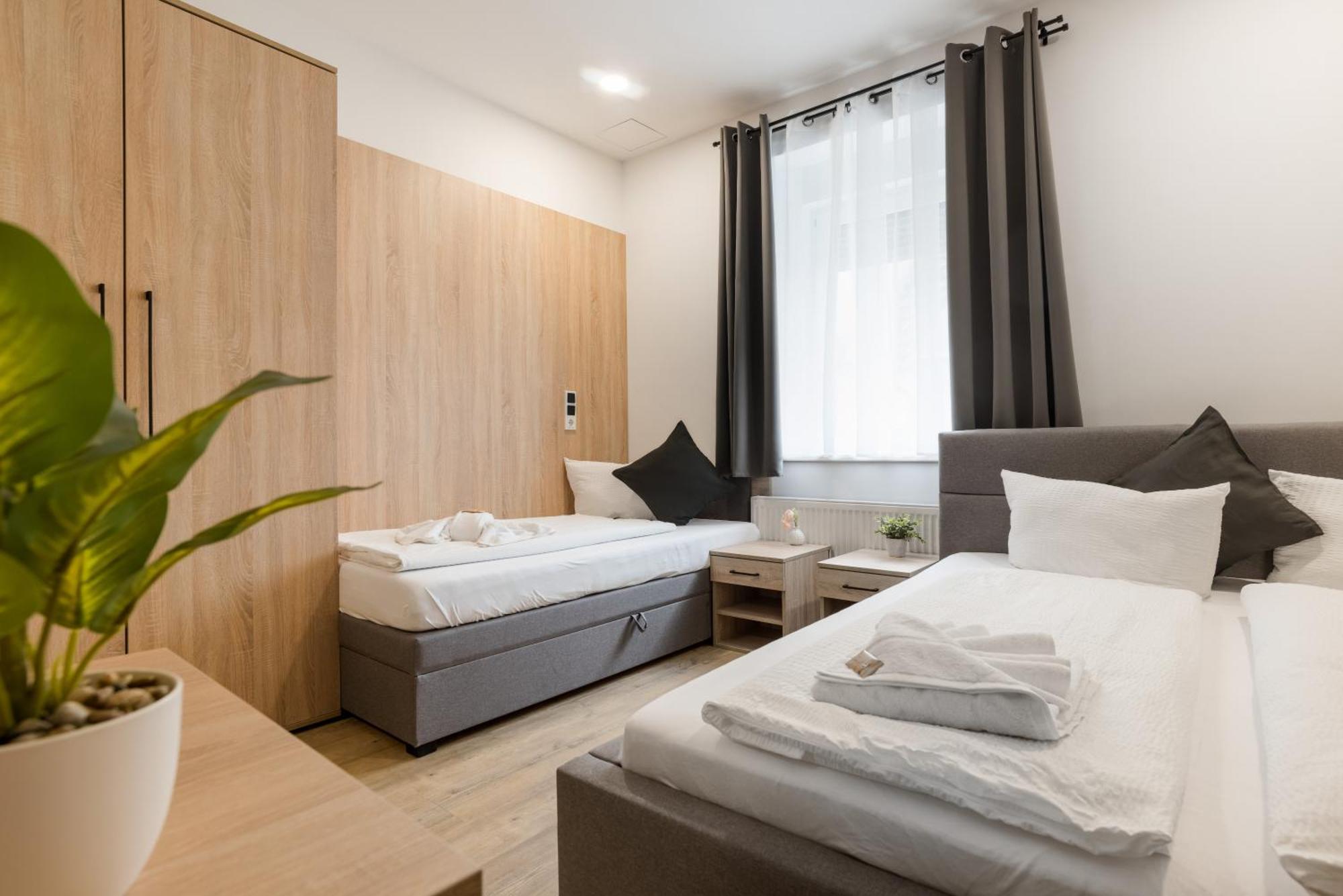 Hotel Montenegro Вормс Екстер'єр фото