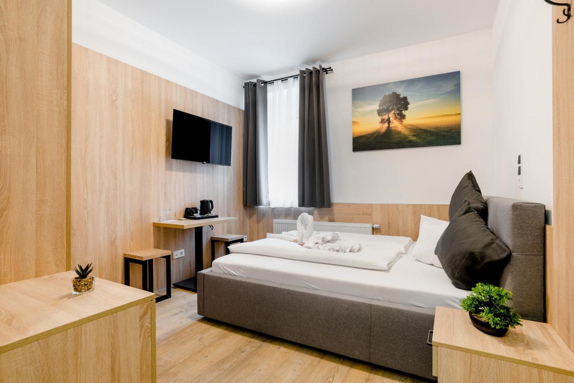 Hotel Montenegro Вормс Екстер'єр фото